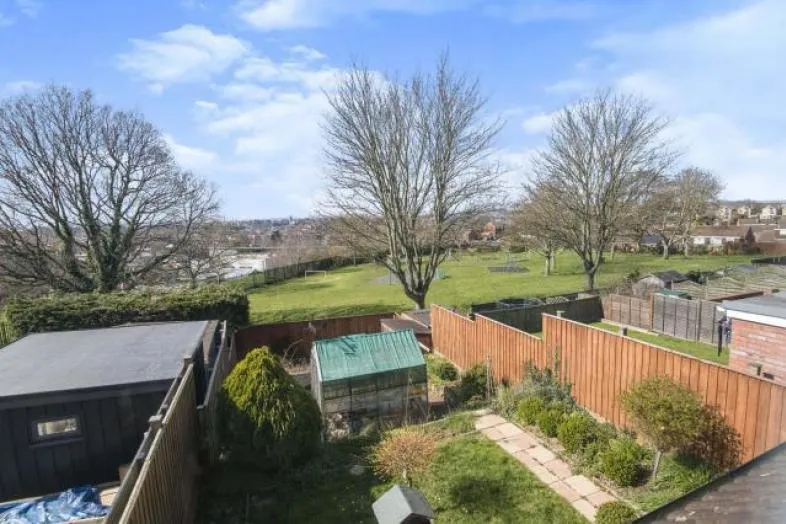 32 Quarry Park Road, Exeter EX2 5PB