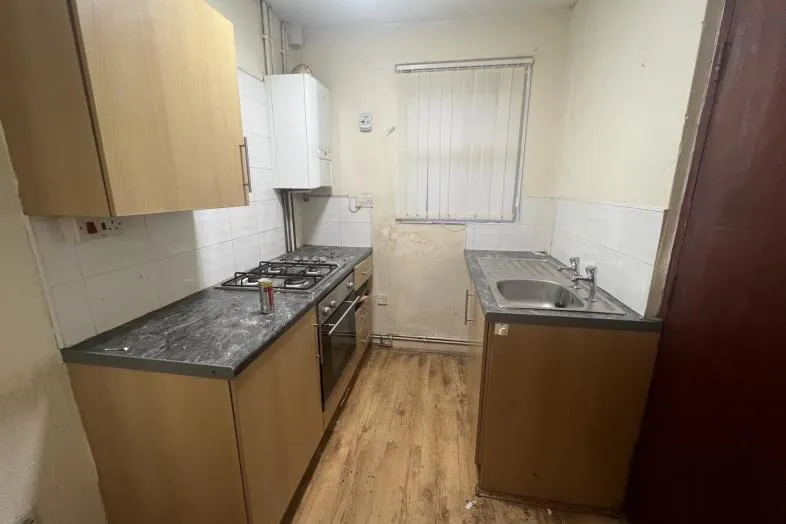 17 Dewsbury Road, Liverpool L4 2XE