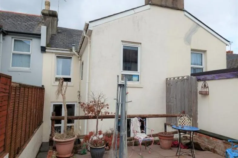 19 York Road, Paignton, Devon TQ4 5NN