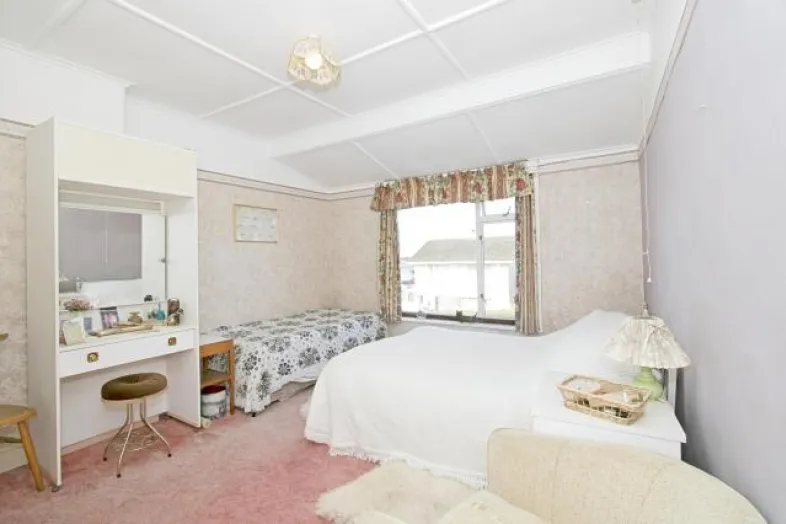 23 Tresawls Road, Truro, Cornwall TR1 3LD