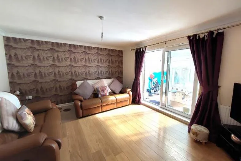 2 Carn Bargus, Whitemoor, Nanpean, St. Austell, Cornwall PL26 7XF