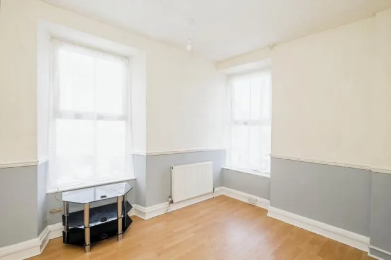 7 Lescudjack Road, Penzance, Cornwall TR18 3AD