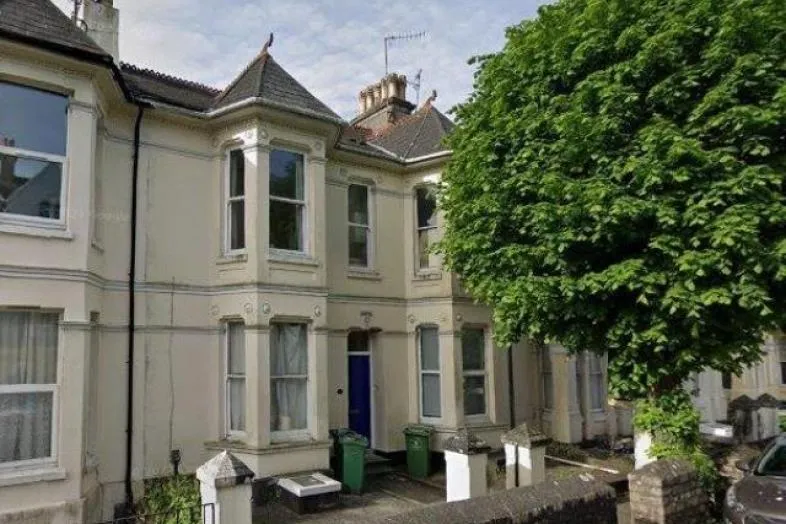 Flat 1, 30 Connaught Avenue, Plymouth PL4 7BY