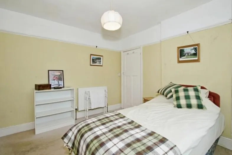 8 Castle Drive, Praa Sands, Penzance, Cornwall TR20 9TF