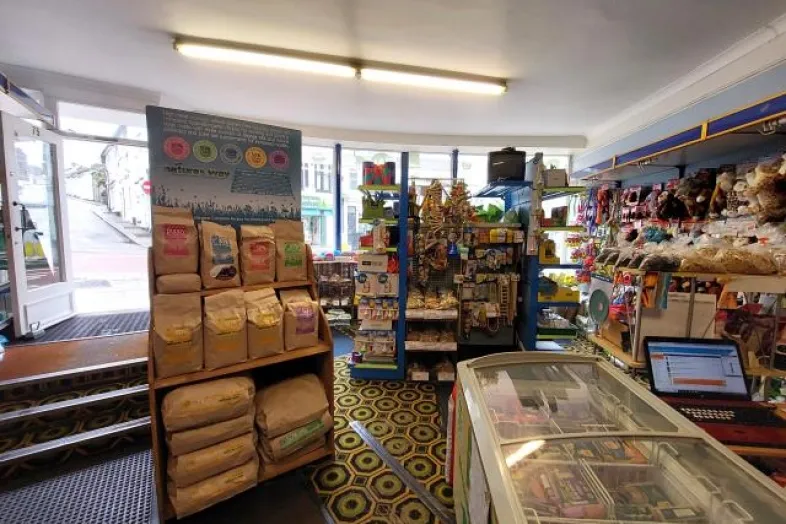 75 & 75a Market Jew Street, Penzance, Cornwall TR18 2LG