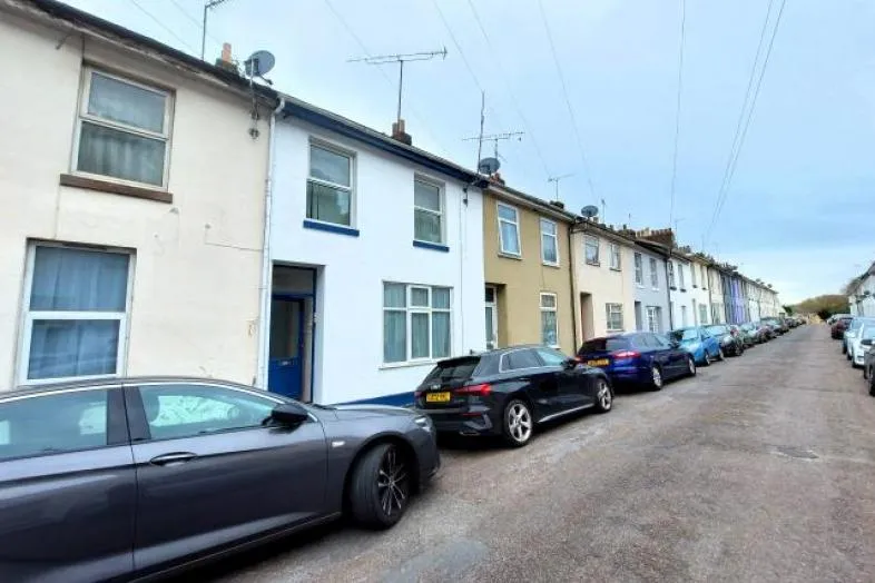 Ground Floor Flat, 35 Parkfield Road, Torquay TQ1 4AL