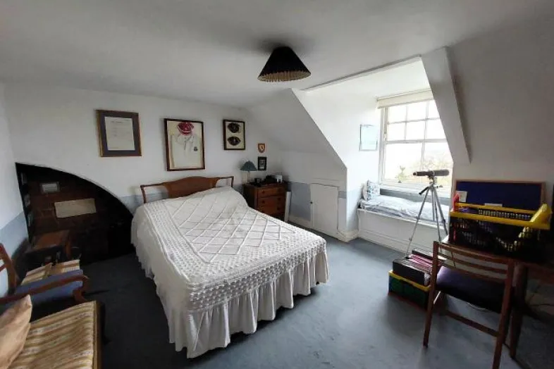 Nelson House, 6 The Beacon, Exmouth, Devon EX8 2AG