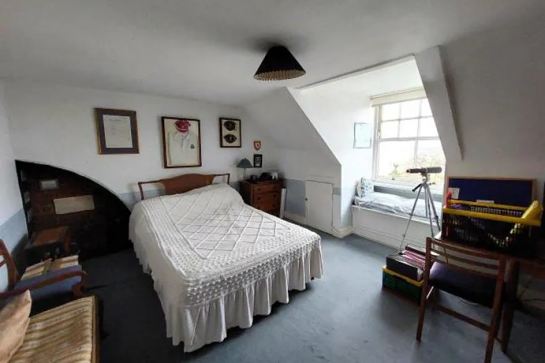Nelson House, 6 The Beacon, Exmouth, Devon EX8 2AG