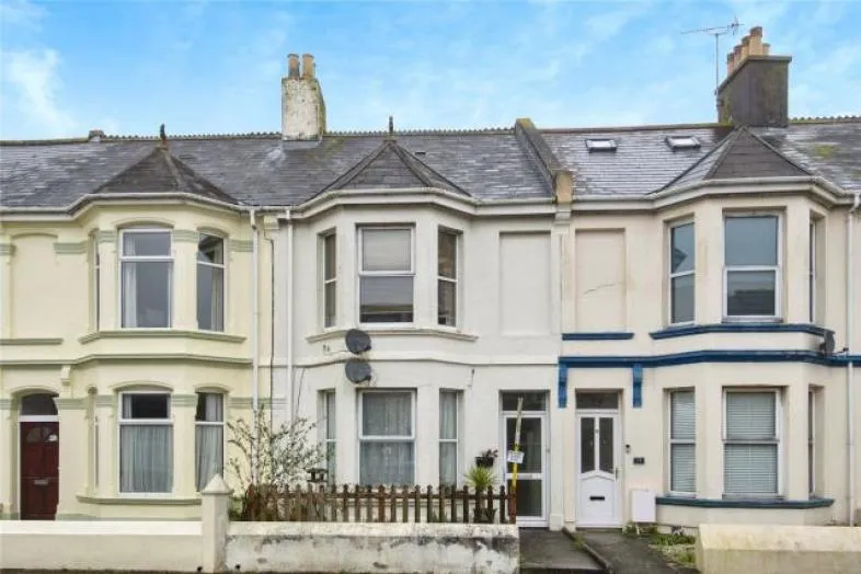 Ground Floor Flat, 76 Antony Road, Torpoint, Cornwall PL11 2JU