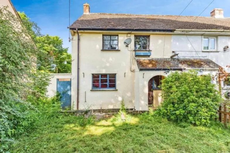3 Woodland View, Coombe, St. Austell, Cornwall PL26 7LJ