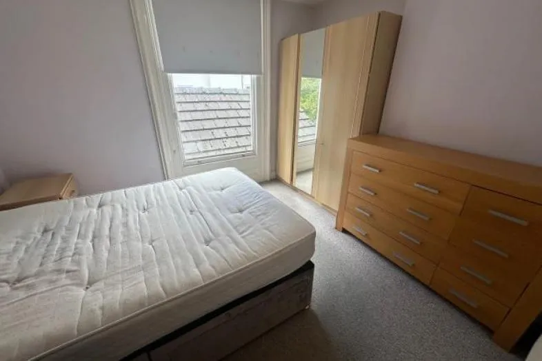 Flat 5, 4 Alexandra Drive, Liverpool L17 8TD