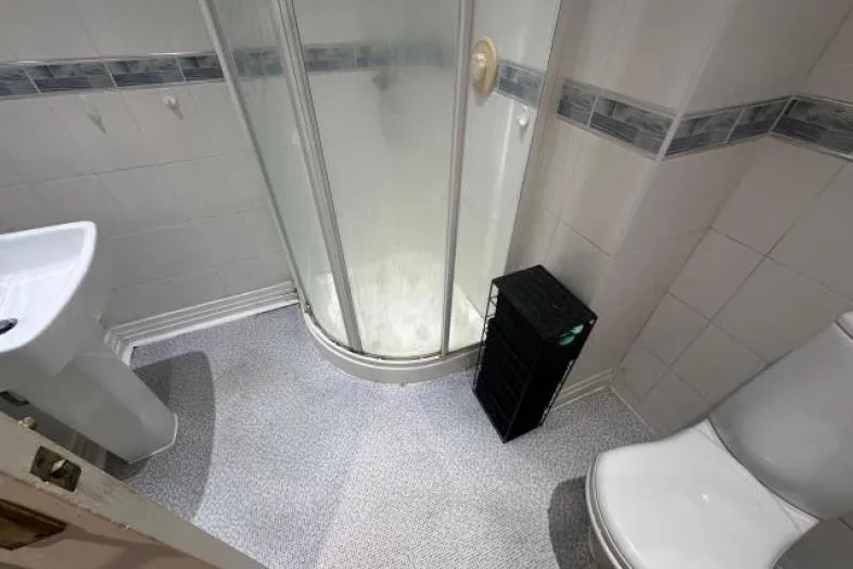 Flat 5, 4 Alexandra Drive, Liverpool L17 8TD