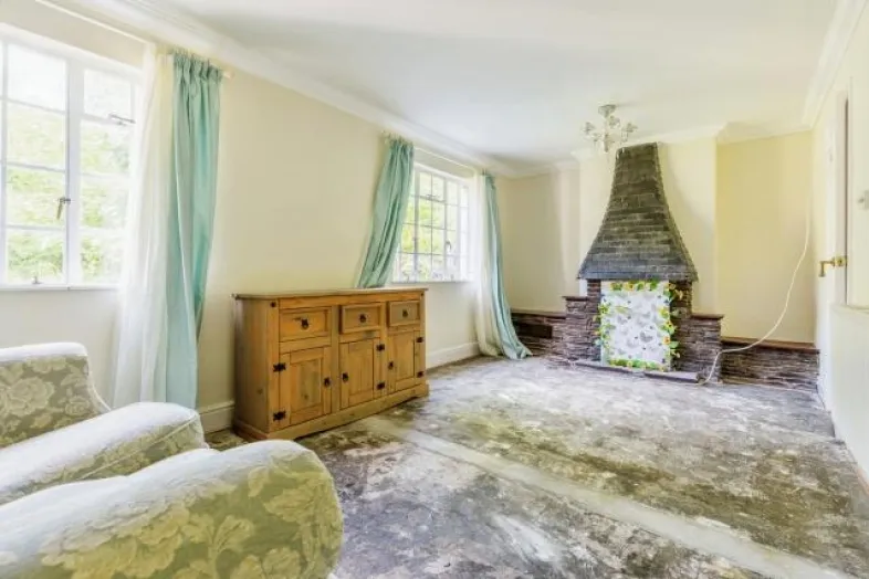 3 Woodland View, Coombe, St. Austell, Cornwall PL26 7LJ