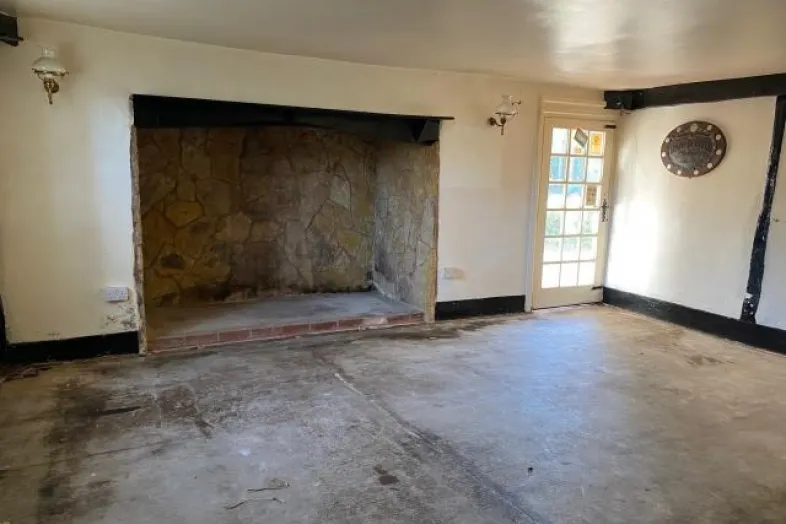 Tythe Cottage Tea Rooms, Littleham Village, Littleham, Exmouth, Devon EX8 2RQ