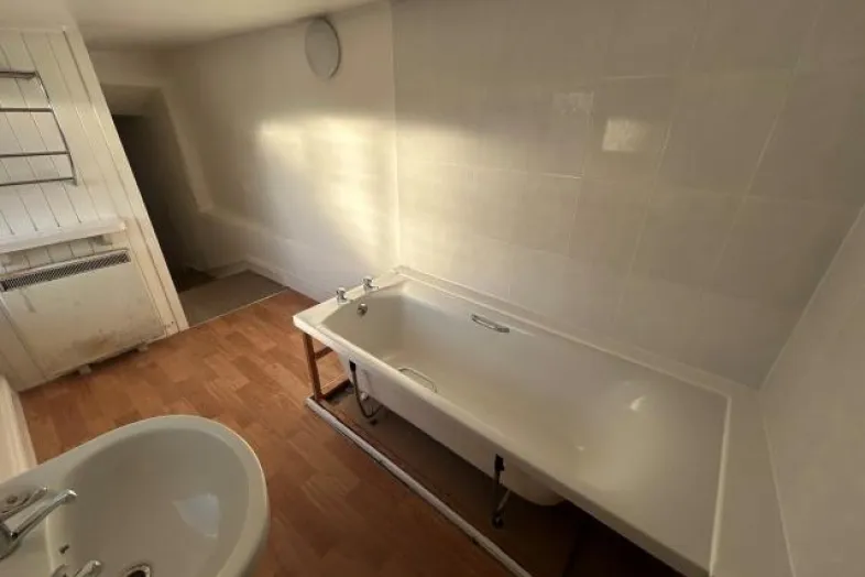 Clifton House, Trevenner Square, Marazion, Cornwall TR17 0BJ