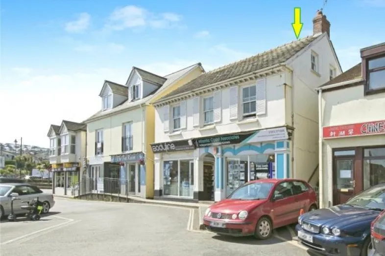 4 Tywarnhayle Square, Perranporth, Cornwall TR6 0ER