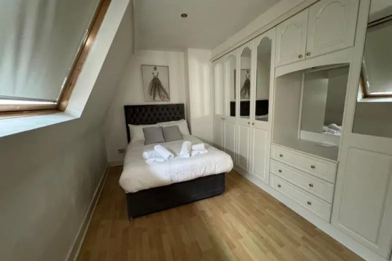 Apt 42, 15 Victoria Street, Liverpool L2 5QS