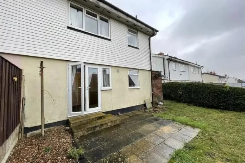 5 Snape Hill Close, Dronfield, Derbyshire S18 2GS