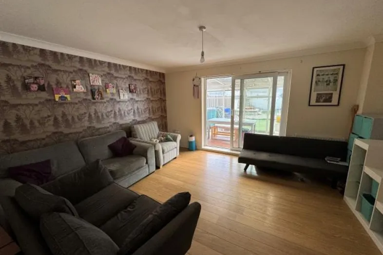 2 Carn Bargus, Whitemoor, Nanpean, St. Austell, Cornwall PL26 7XF