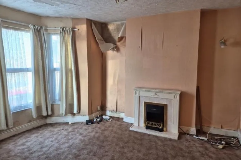 17 Third Avenue, Camels Head, Plymouth PL2 2EH