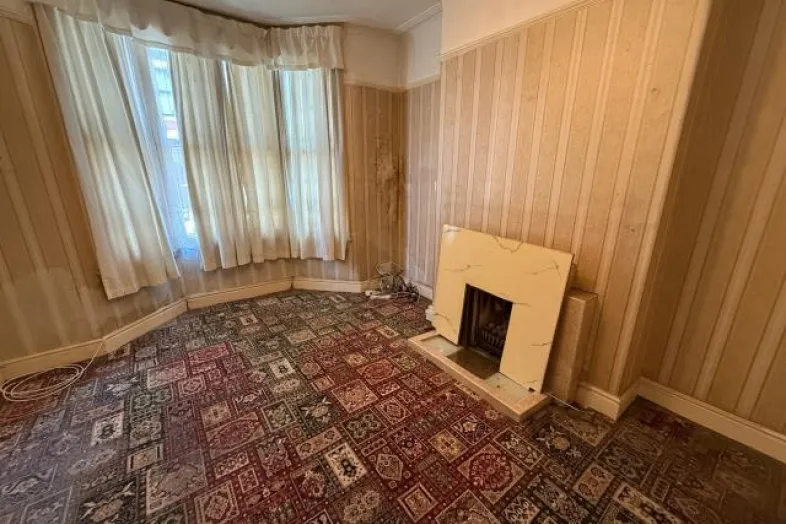 35 Kingsdale Road, Allerton, Liverpool L18 1LD