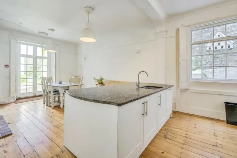 4 & 4a Gascoyne Place & 43 Regent Street, Plymouth PL4 8DF