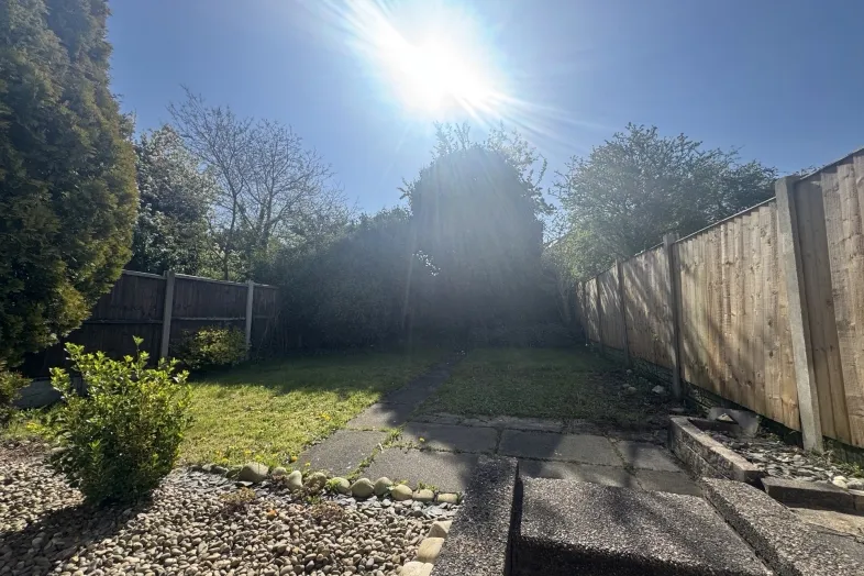 14 Crediton Close, Liverpool L11 0AS