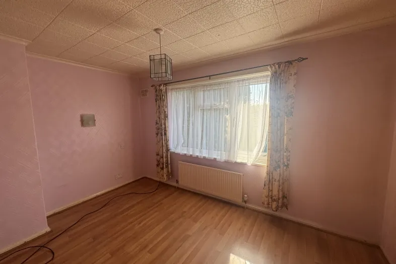 14 Crediton Close, Liverpool L11 0AS