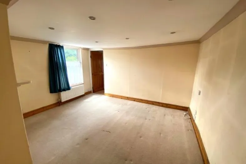 51 Old Exeter Road, Newton Abbot, Devon TQ12 2NH