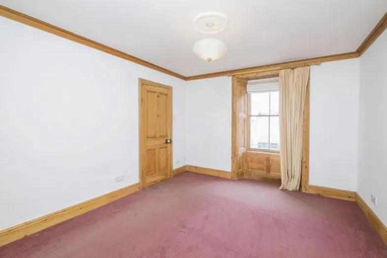 86 Fore Street, Newlyn, Penzance, Cornwall TR18 5JR