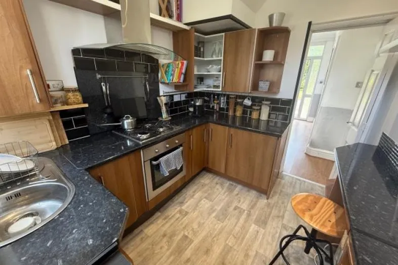 164 Utting Avenue, Liverpool L4 7TB
