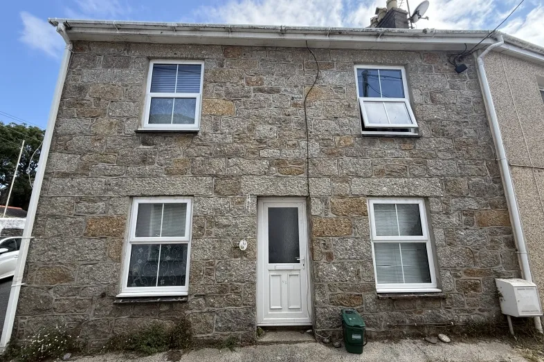 19 Florence Place, Newlyn, Penzance, Cornwall TR18 5PT