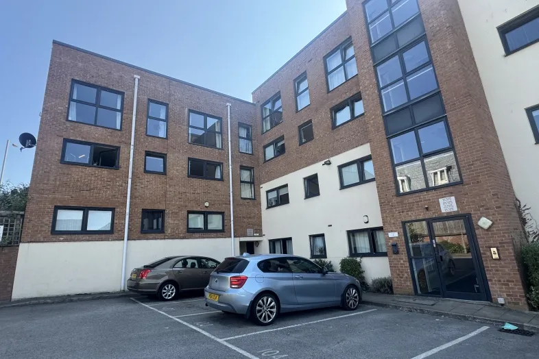 Flat 90, Lowbridge Court, Garston, Liverpool L19 2JT