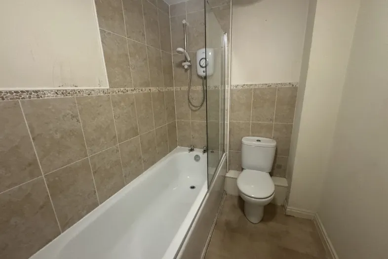 Flat 90, Lowbridge Court, Garston, Liverpool L19 2JT