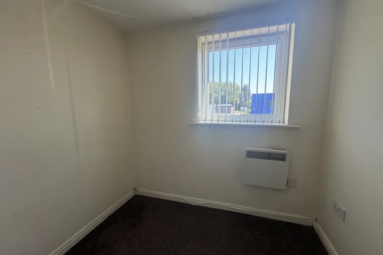 Flat 90, Lowbridge Court, Garston, Liverpool L19 2JT