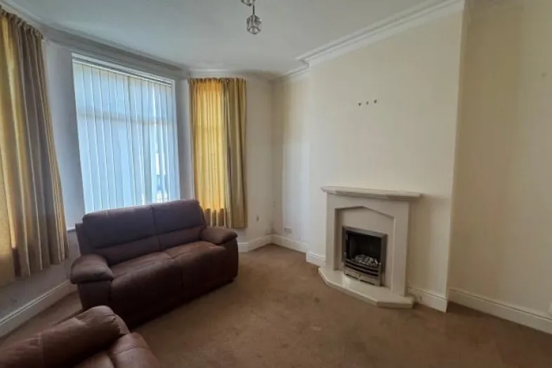 1 Esher Road, Wirral, Merseyside CH62 1DN