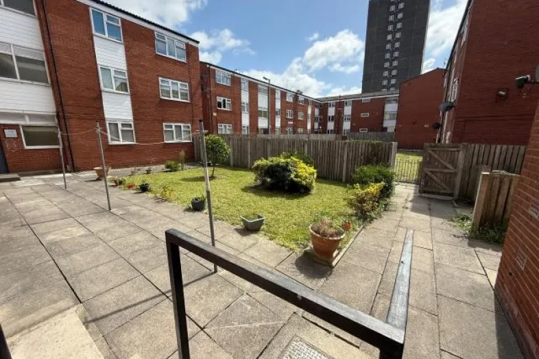 8b Southwell Place, Liverpool L8 6UJ