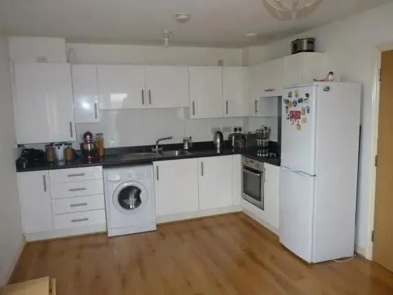 12 Constantine House, 1 Varcoe Gardens, Hayes, Middlesex, UB3 2FF