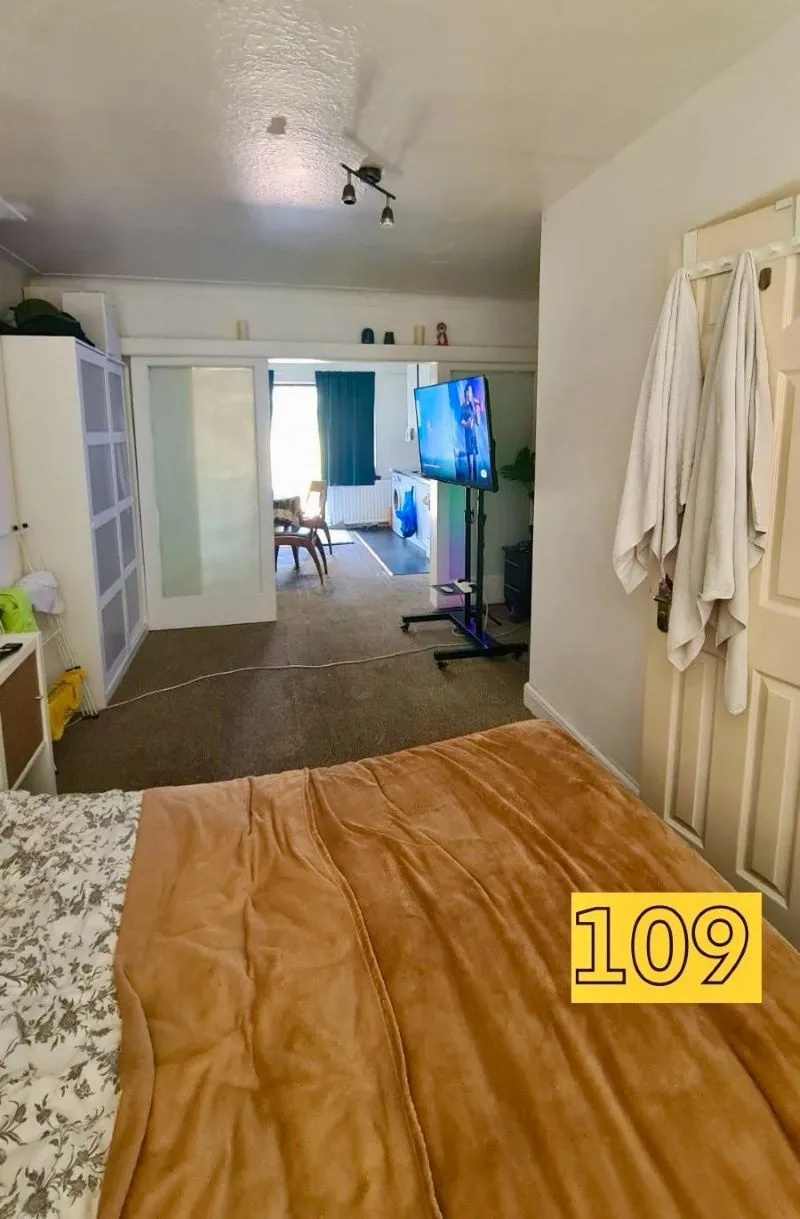 109 & 111 Greenfield Gardens, Hampstead, London, NW2 1HU