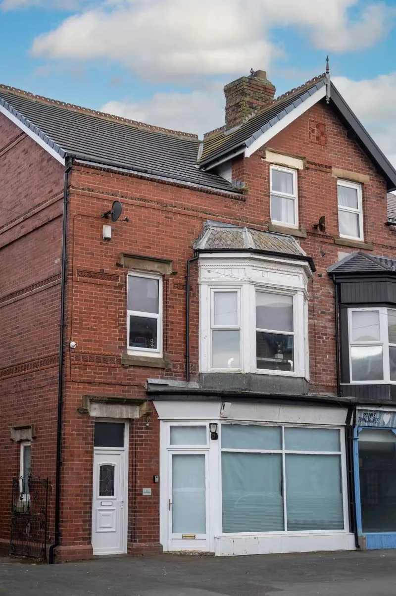 33 St. Andrews Road South, Lytham St. Annes, Lancashire, FY8 1PZ