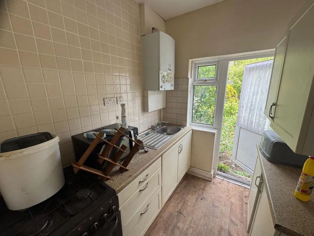37 St. Margarets Avenue, Harrow, HA2 8BZ