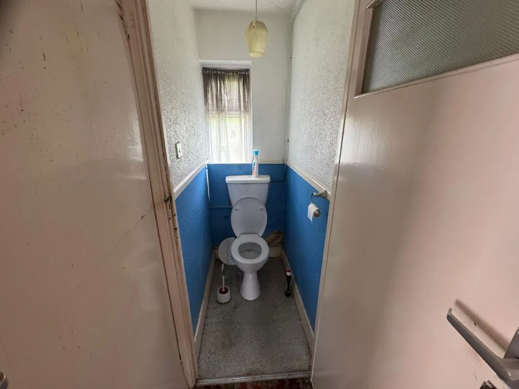 37 St. Margarets Avenue, Harrow, HA2 8BZ