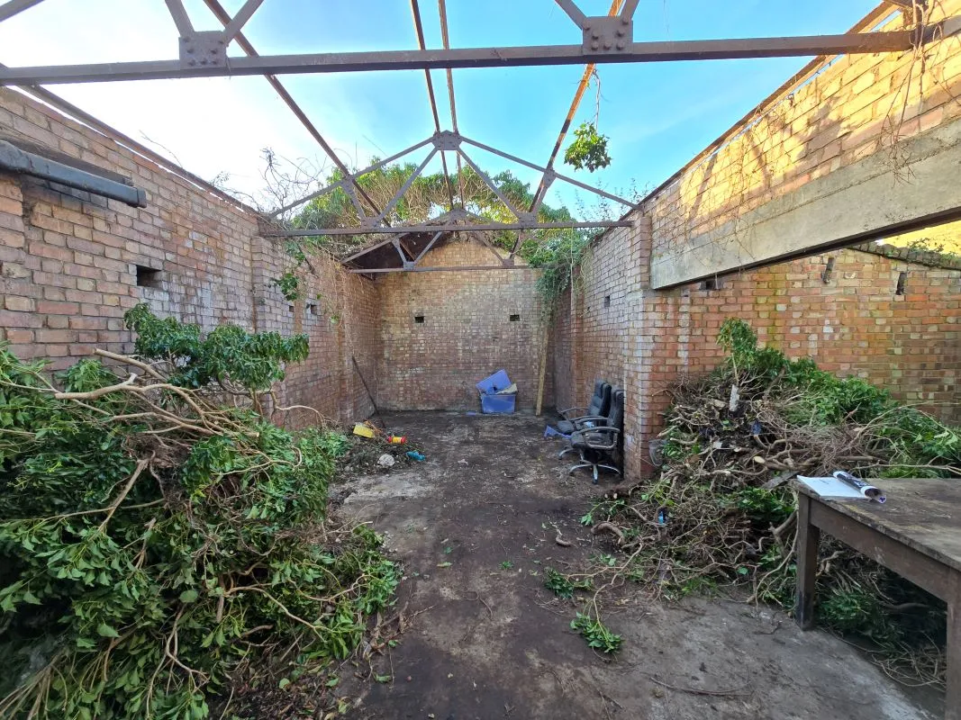 Lot 2 - Former Garage / Workshop rear of, 54 Rosebery Road, Clapham Park, London, SW2 4DD