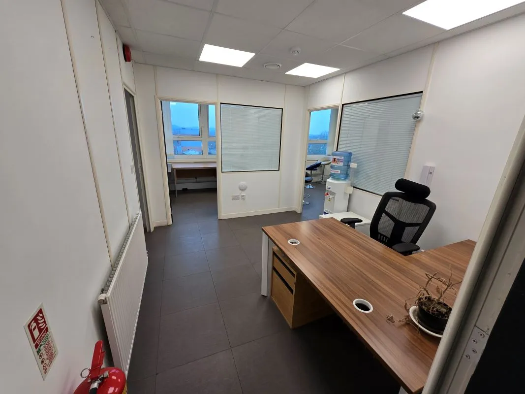 Lot 9 - 6th Floor Elizabeth House, 54-58 High Street, Edgware, HA8 7EJ