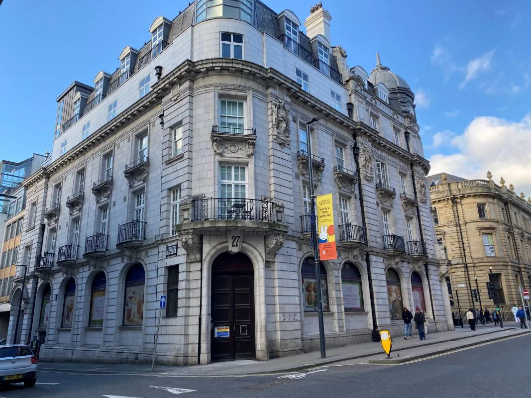 Lot 1 - 4 Bedford Chambers, 18 Bedford Street, Leeds, West Yorkshire, LS1 5PZ