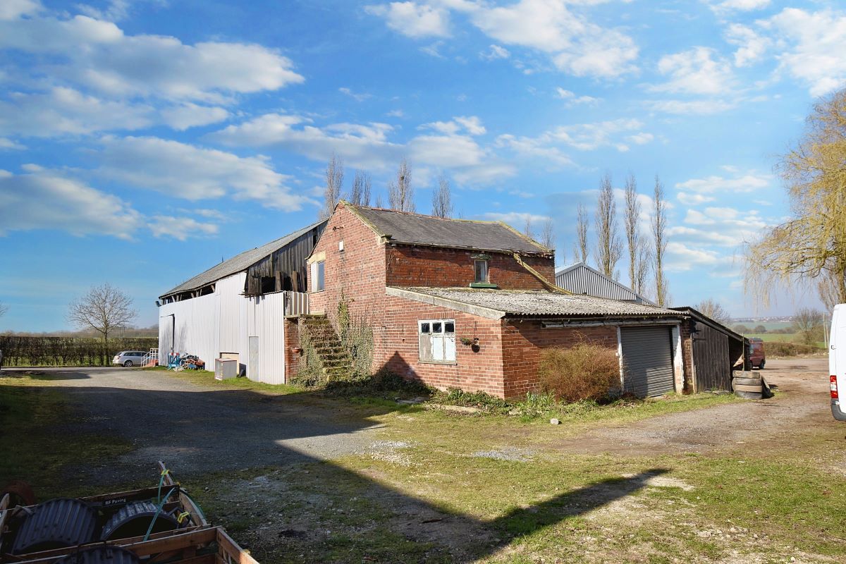 Lot 3 - Royd Moor Farm, Royd Moor Lane, Badsworth, West Yorkshire, WF9 1AZ