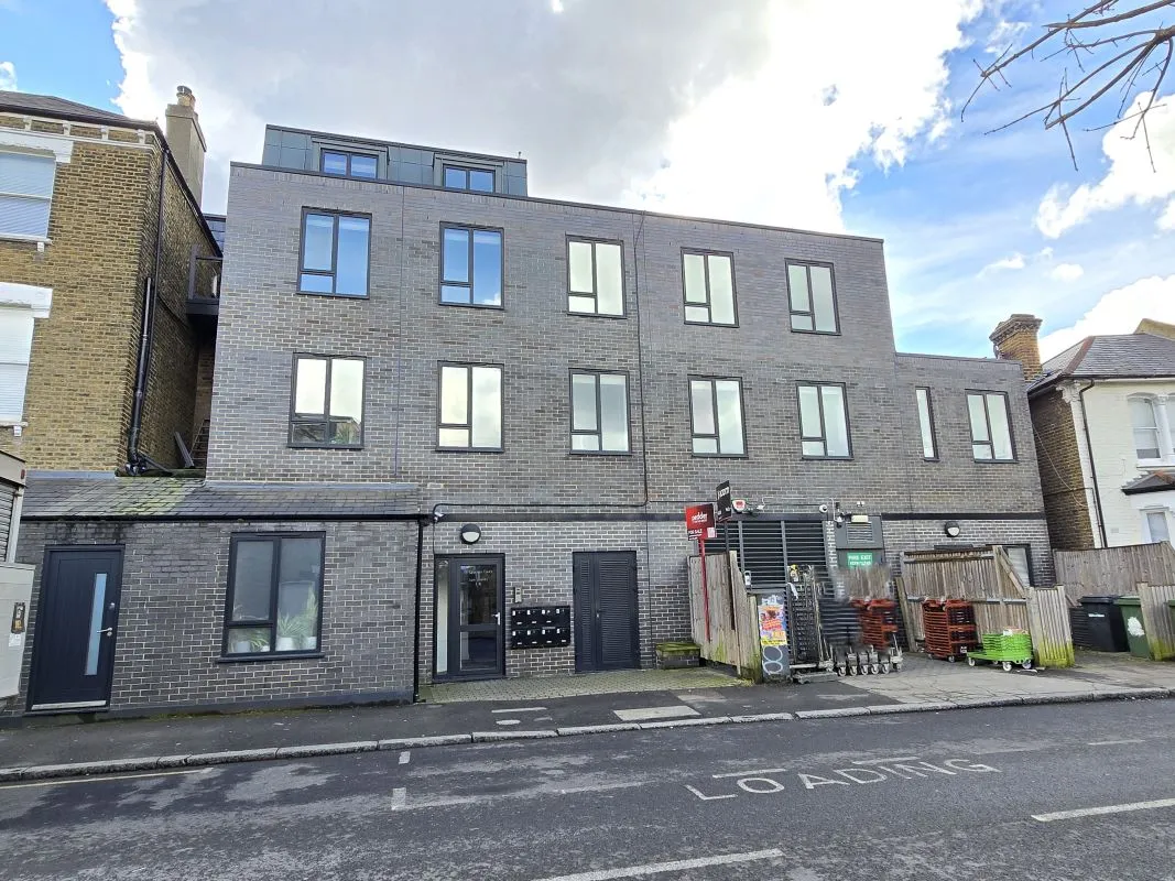 Lot 7 - Apartment 6 St. Cyprians Court, Braxfield Road, Brockley, London, SE4 2AW