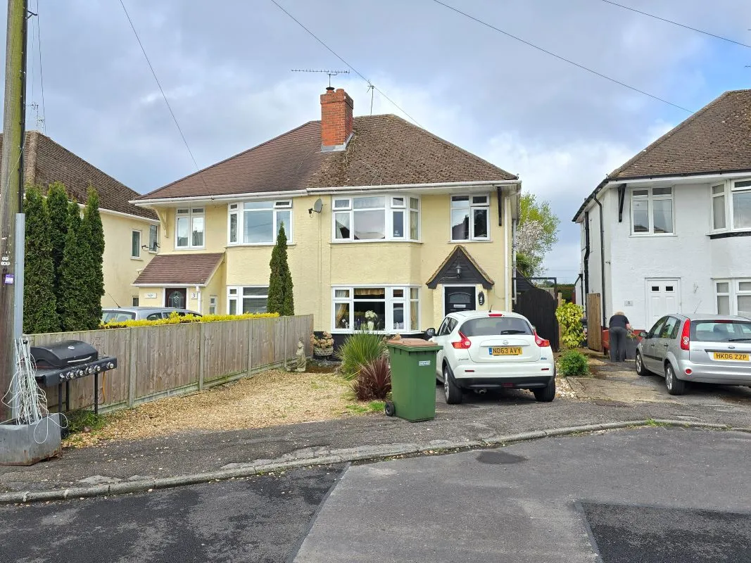 Lot 11 - Portfolio of 20 Freehold Ground Rent Investments, Market Street, Boyatt Crescent, Spring Lane, Brookwood Ave, Chamberlayne Rd, Drinkwater Close, Eastleigh, Hampshire, SO50