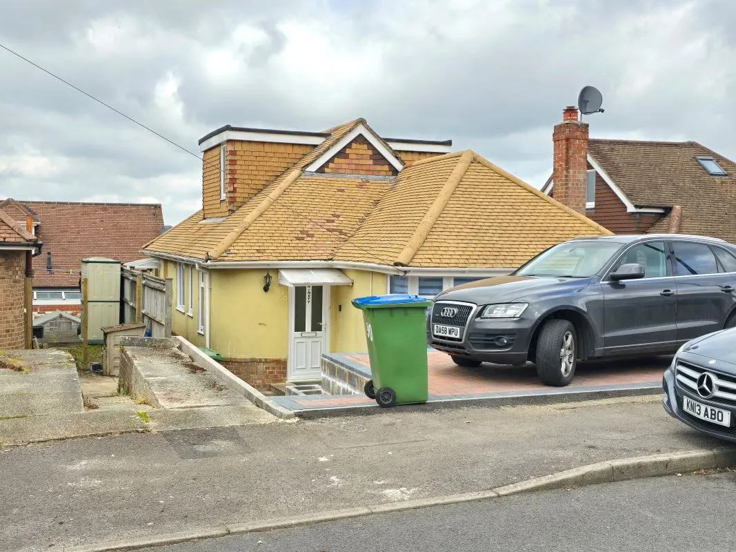 Lot 15 - Portfolio of 11 Freehold Ground Rent Investments, Gainsford Road, Gladstone Road & Ludlow Road, Southampton, Hampshire, SO19