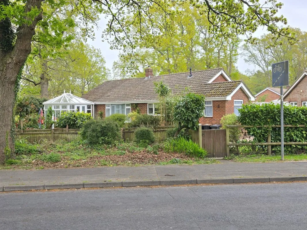 Lot 12 - Portfolio of 21 Freehold Ground Rent Investments, Upper Weston Lane, Tennyson Road, Rownhams Lane, Sedgewick Road, The Crescent, Wilton Avenue, Southampton, Hampshire, SO17, SO19